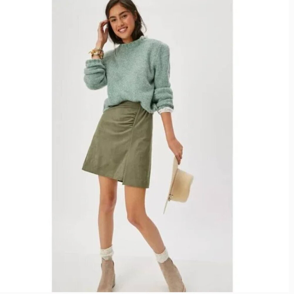 Anthropologie Roxanna Mini Skirt Moss Green Faux Suede Women’s Size 4 NWT